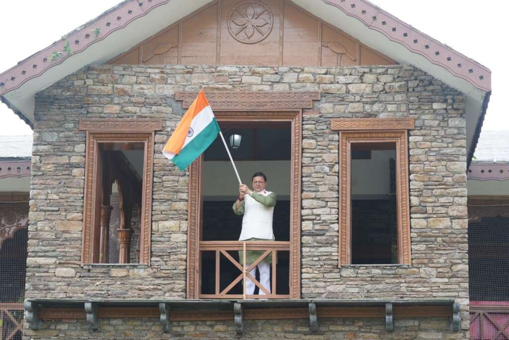 cm dhami